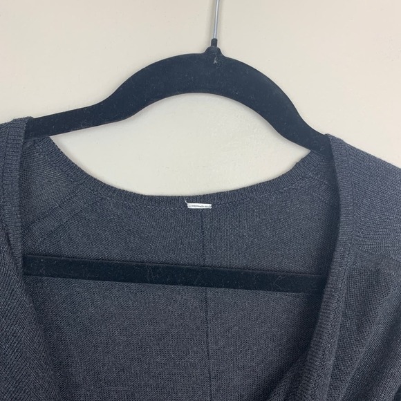 Lululemon Iconic Wrap in Slate Grey Size 6/8 - Picture 4 of 7